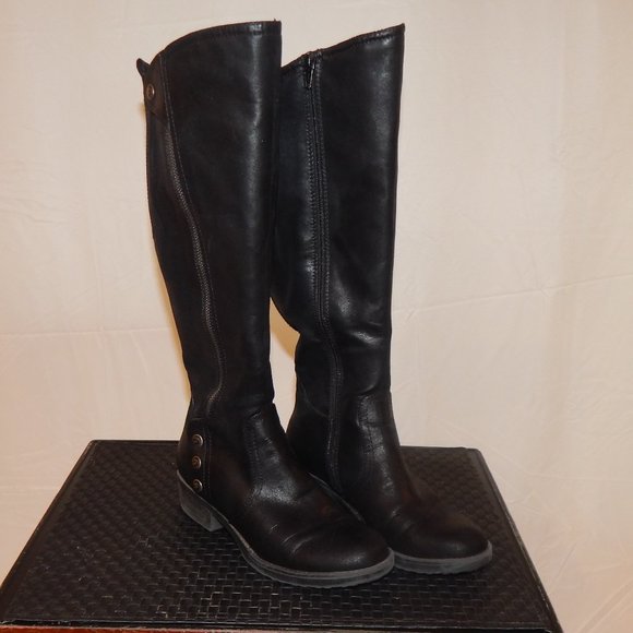 Season BLACK BOOTS - Picture 1 of 9